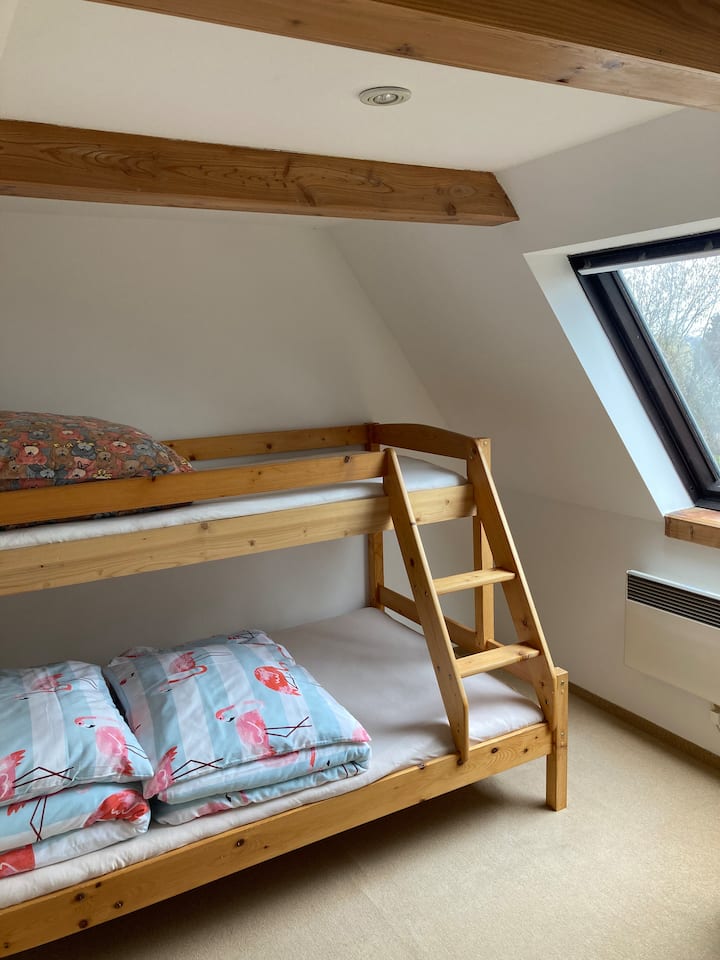 საძინებელი 2