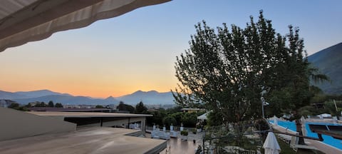 Villa Nasti Luxury Bed Taurasi Room