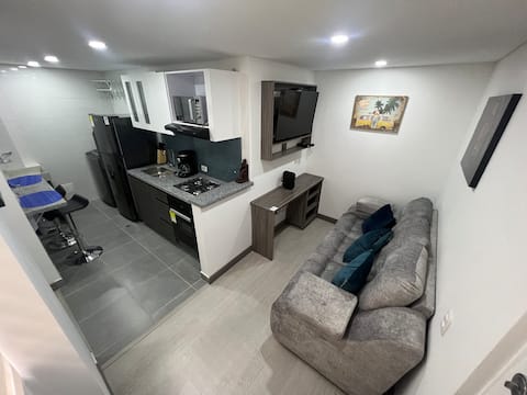 Successful Airbnb property: Avanzzare Building Apartment 403 T1 in Rafael Uribe Uribe