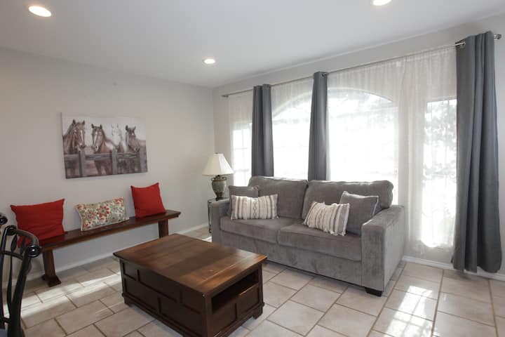 Spacious Living, Bbq, Minutes To Airport, Sleep 16 - Flower Mound, TX