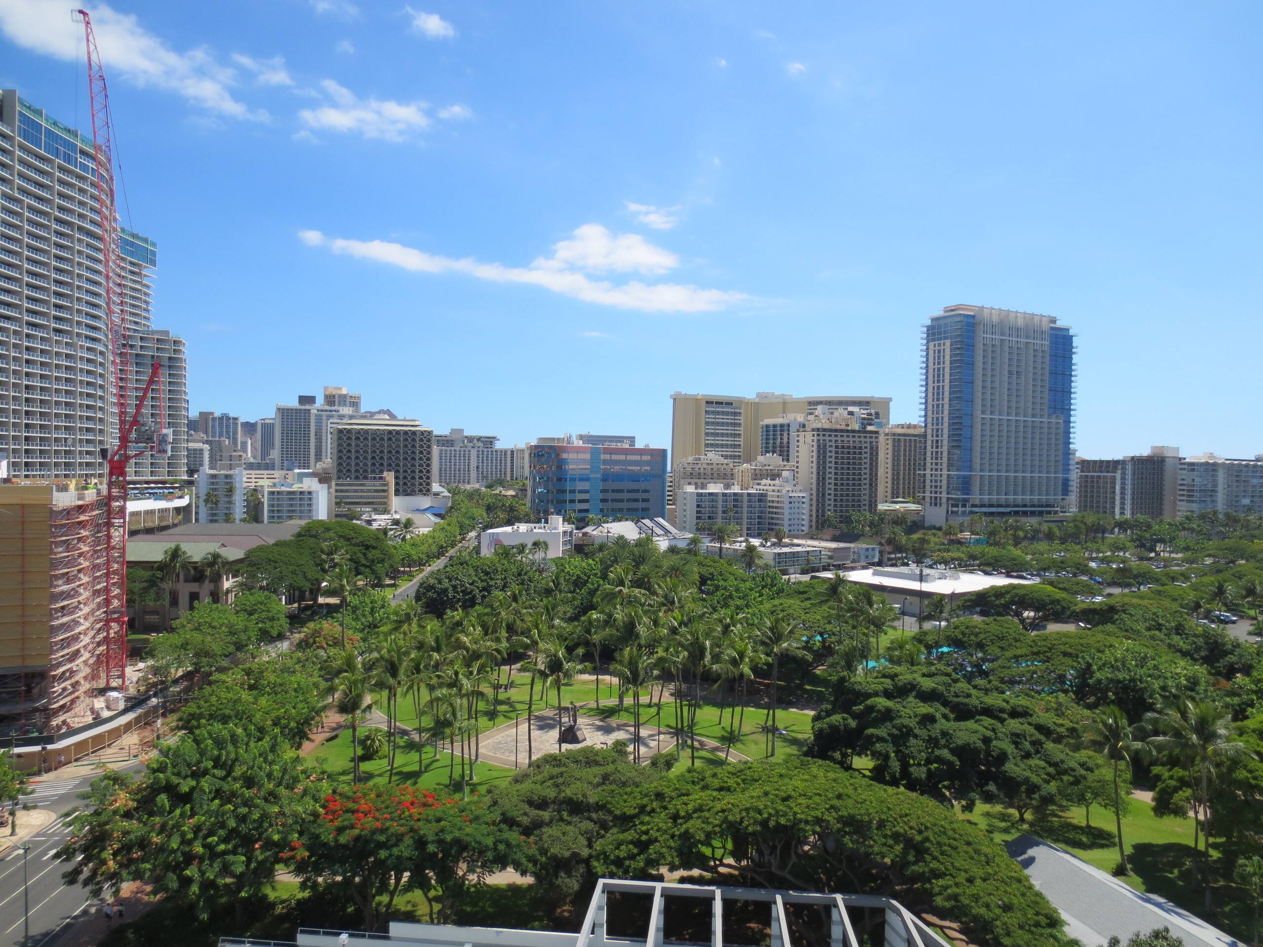 Resort in Honolulu · ★4.97 · Studio · 2 beds · 1 private bath - Image 47
