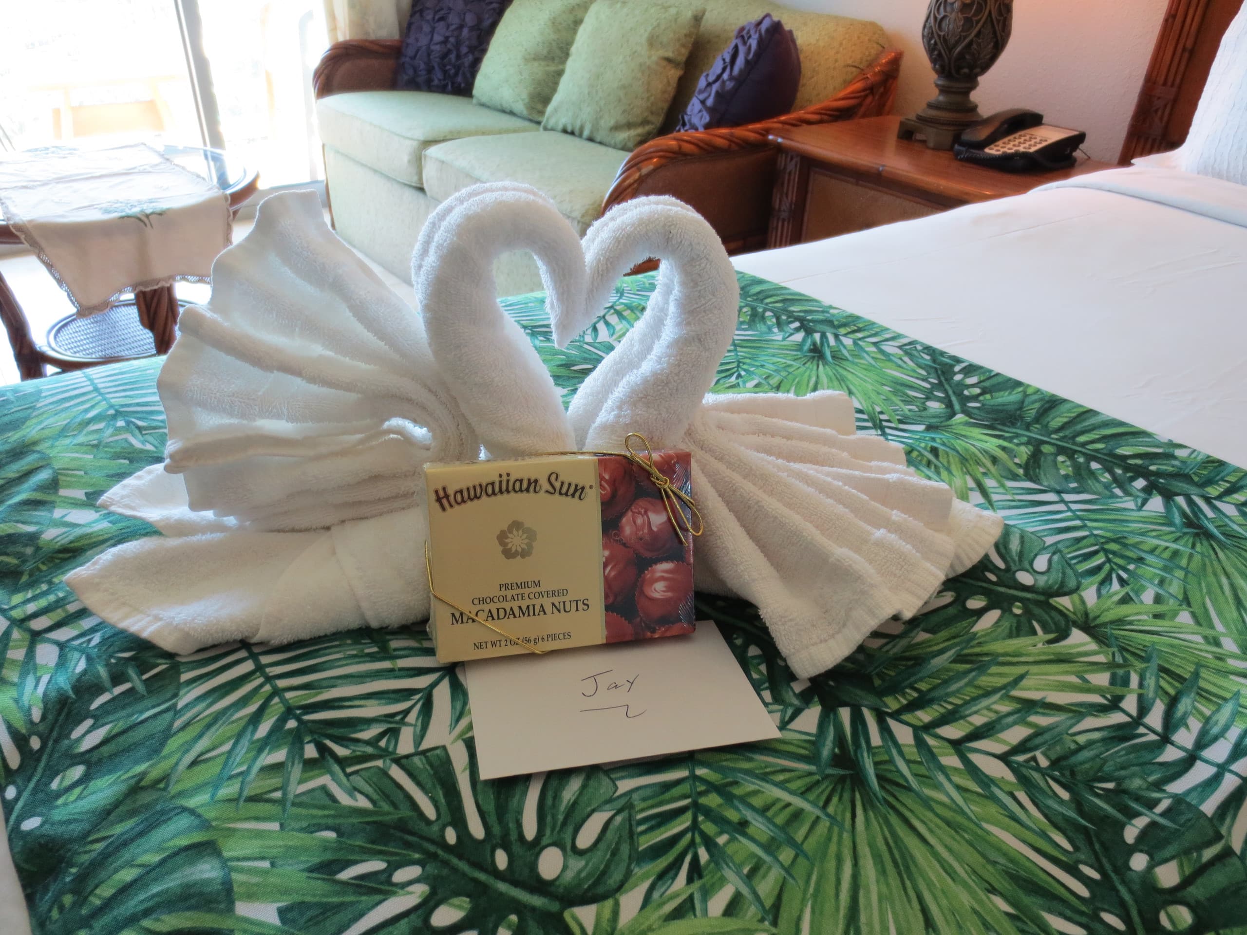 Resort in Honolulu · ★4.97 · Studio · 2 beds · 1 private bath - Image 7
