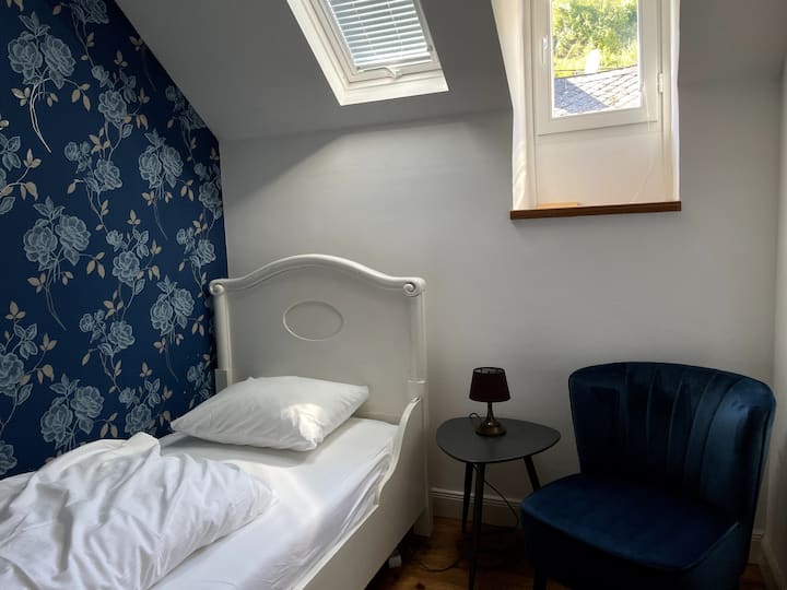 'Max'
Schlafzimmer 4 * Bedroom 4 * Slaapkamer 4