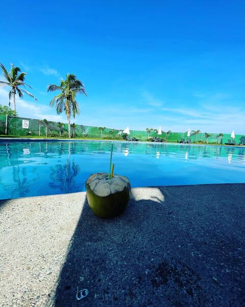 Amazing House w/Pool and Club