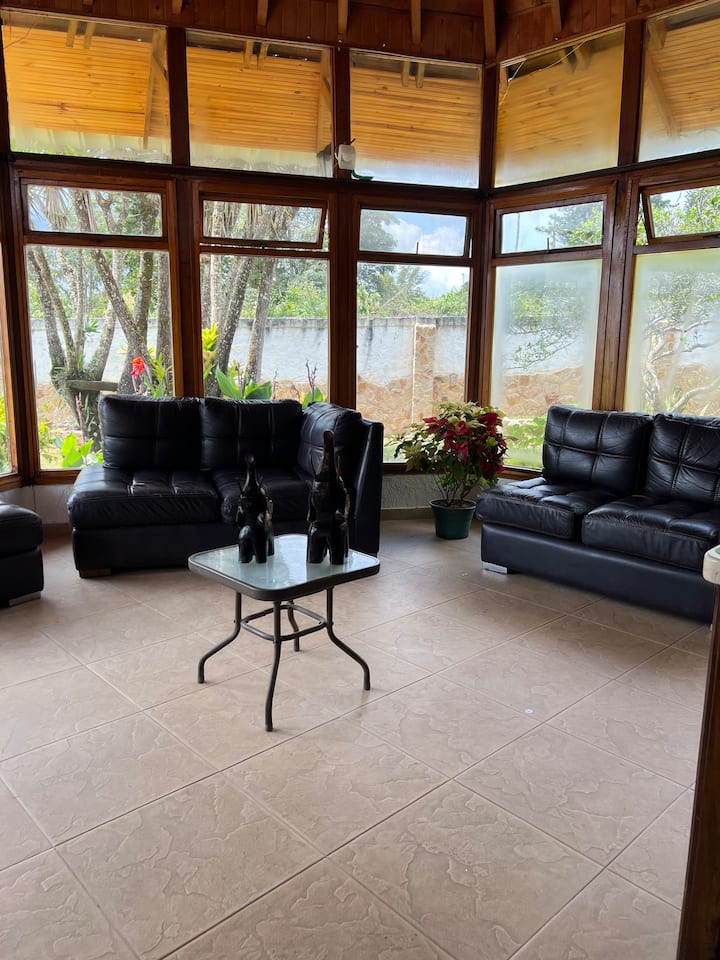 Casa Campestre En El Lago Calima - Valle del Cauca