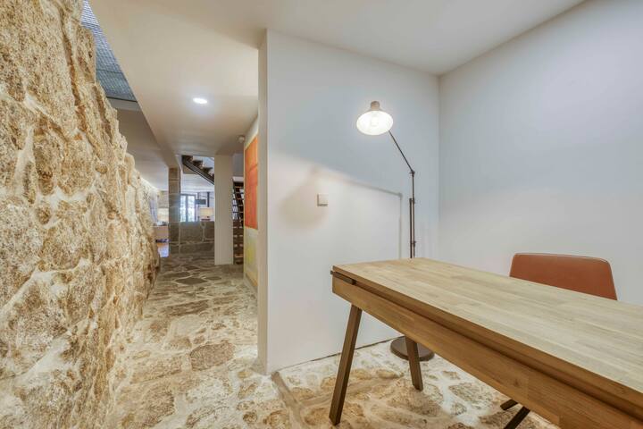 17th century home, scenic views, own garden gallery image 5