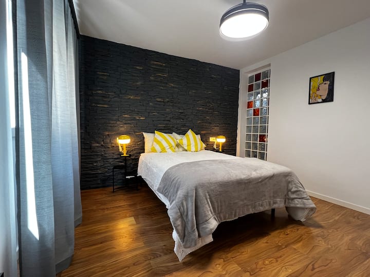 Habitación 2 con cama de matrimonio