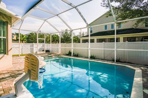Sunshine awaits at this Riverview pool/spa home