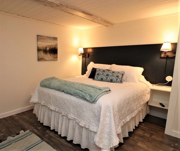 Bedroom 3 in the lower level, convenient to the half bathroom