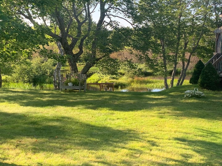 Nook On The Brook - Glace Bay