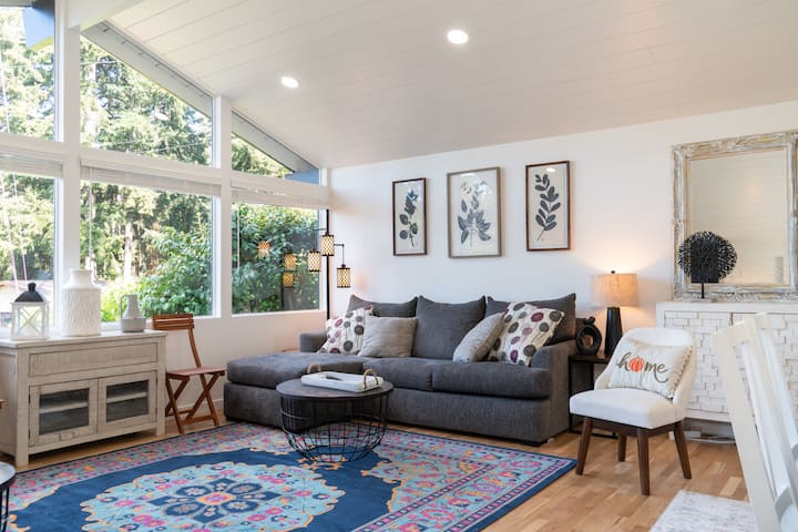 Cheerful 3 Bedroom House In Edmonds - Edmonds, WA