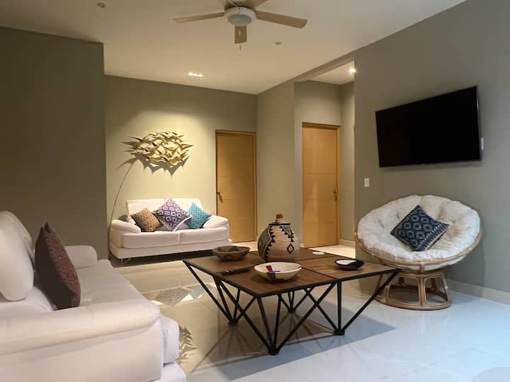 New And Stylish 3 Bedroom/6 Beds/ 3 Bathrooms - Cancún