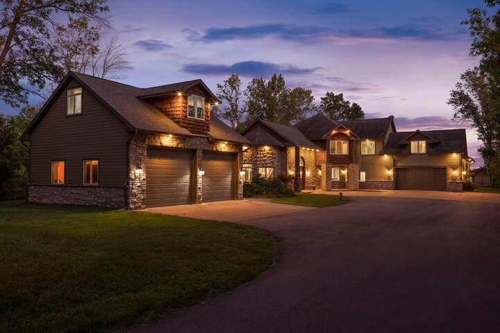 Exceptional Getaway for Family & Friends gallery image 3