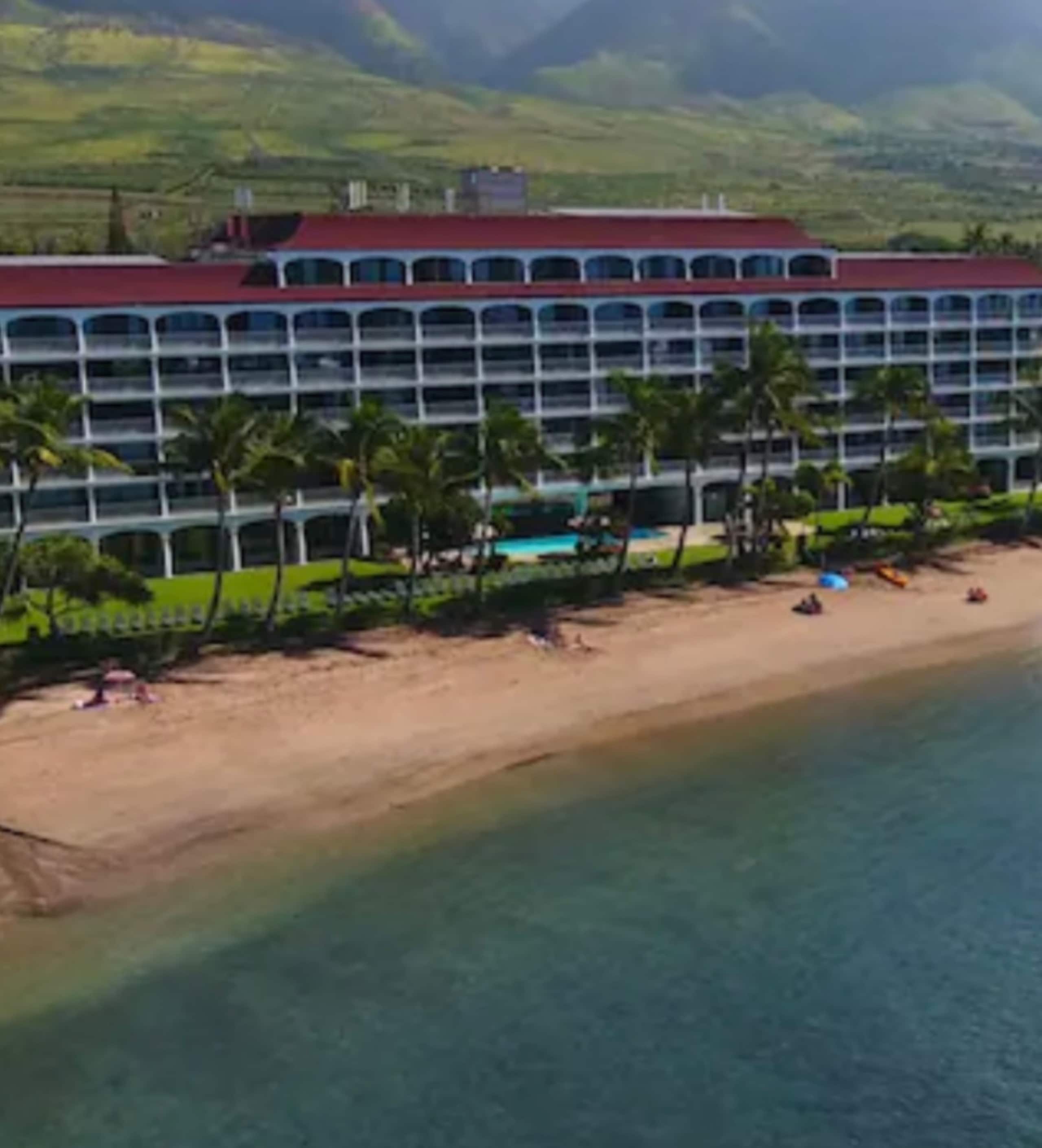 Condo in Lahaina · ★4.98 · Studio · 1 bed · 1 private bath - Image 17