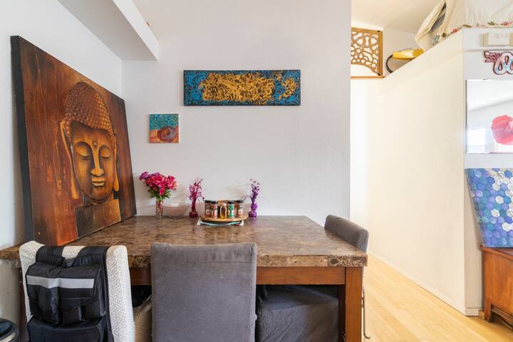 Private Master Bedroom with Bath gallery image 3