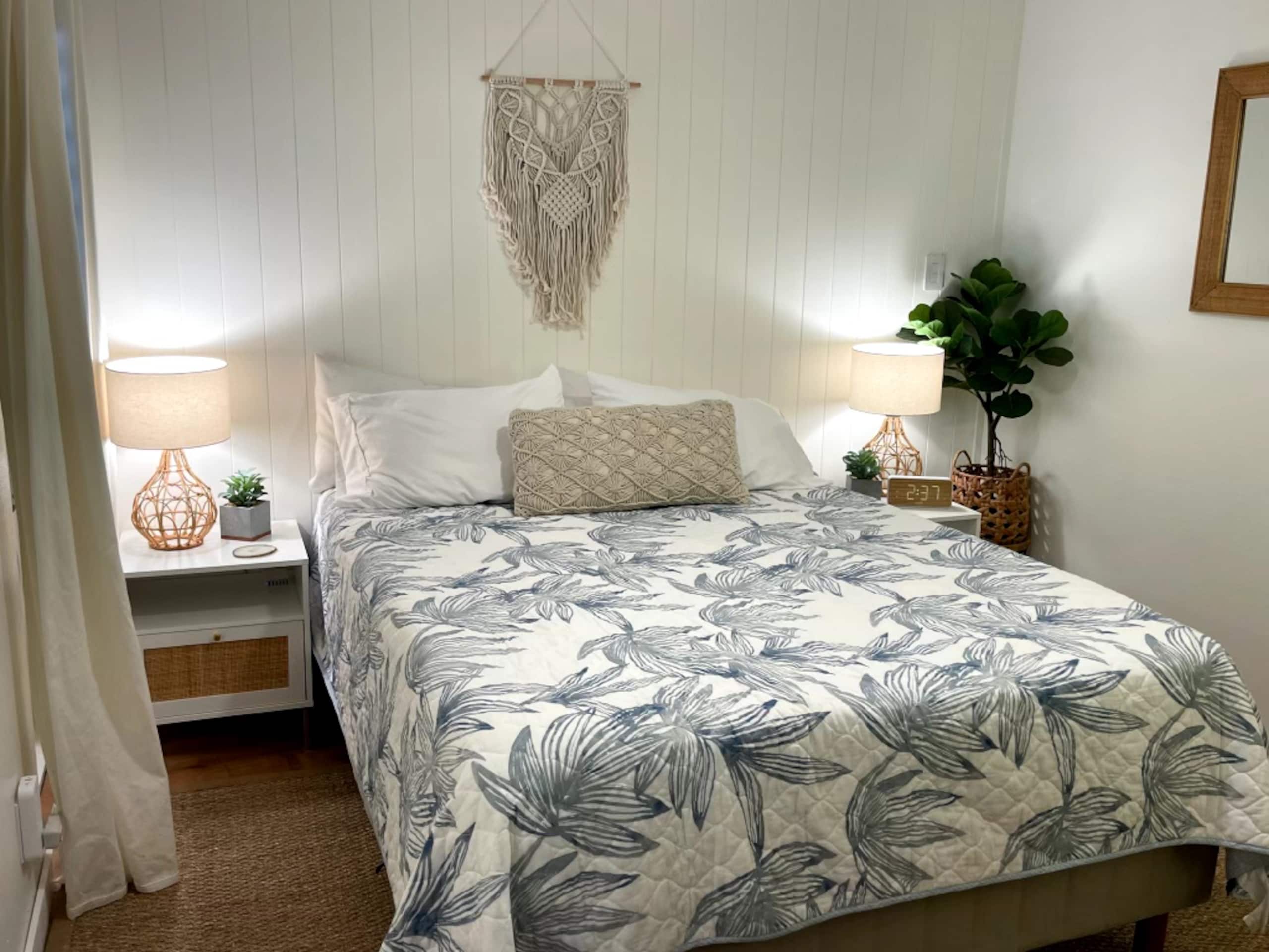 Condo in Lihue · ★4.96 · 2 bedrooms · 2 beds · 2 private baths - Image 3