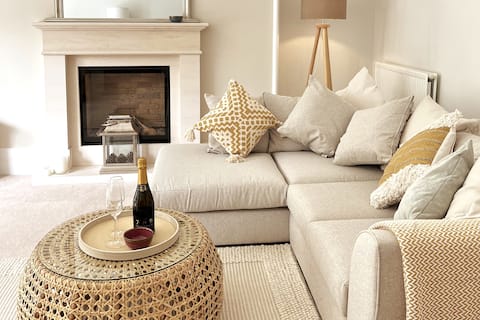 Lovely two-bedroom garden flat