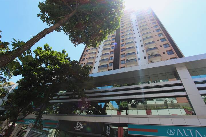 2Top Leblon Service wal gallery image 3