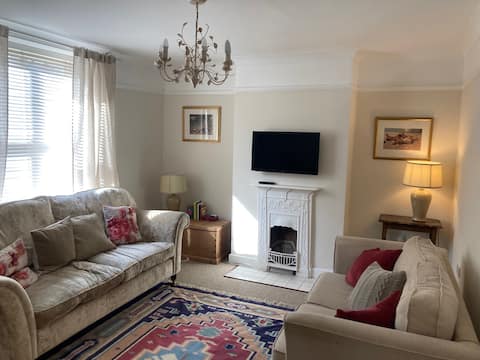 Top Airbnb: Cosy, coastal cottage in Hunstanton