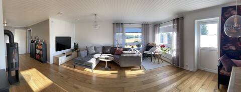 Great fully equipped apartment with garage!
