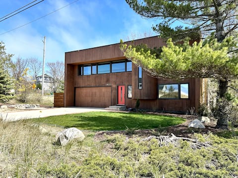 Lake Michigan midcentury modern stunner!