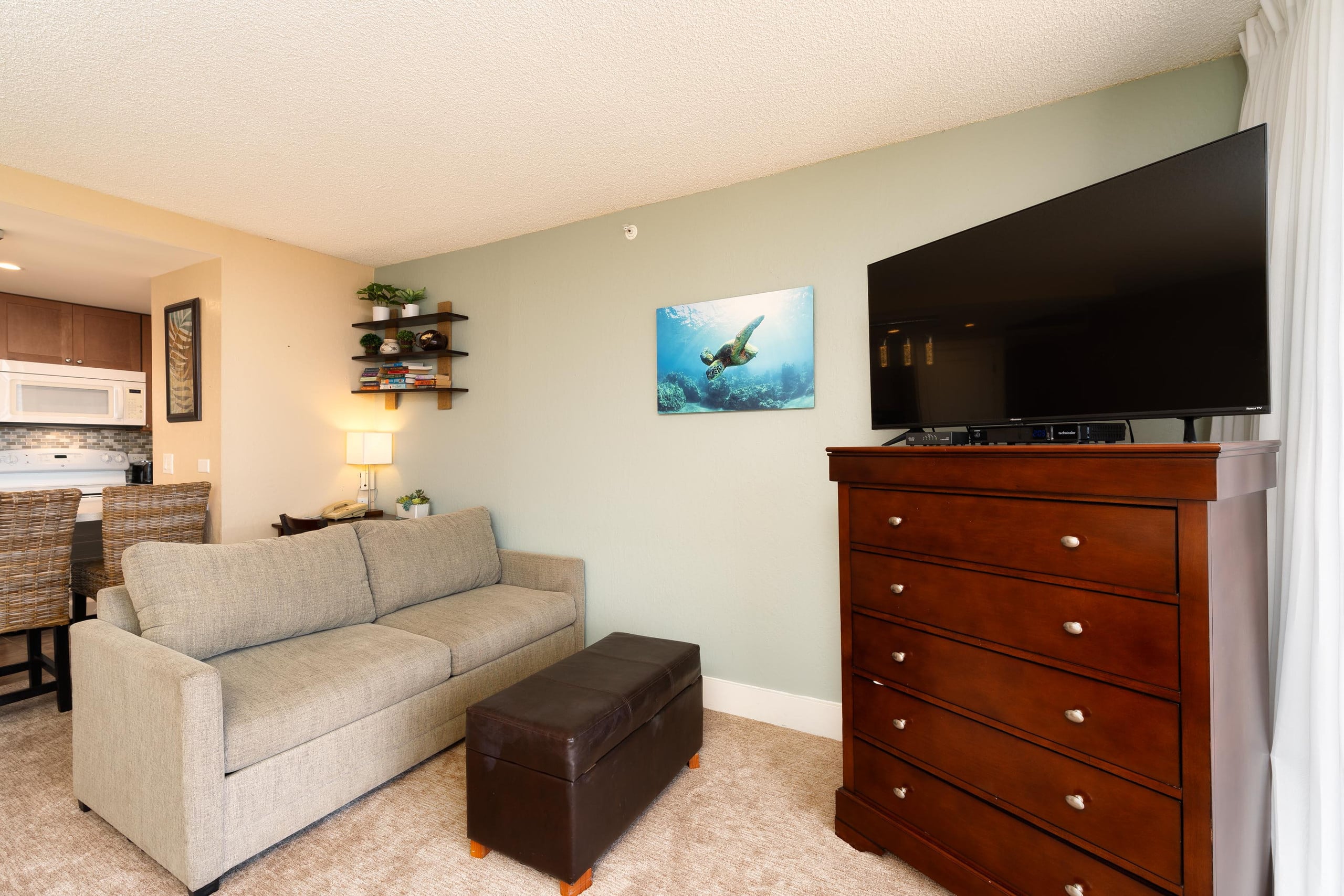 Hotel in Lahaina · ★4.95 · Studio · 2 beds · 1 private bath - Image 3