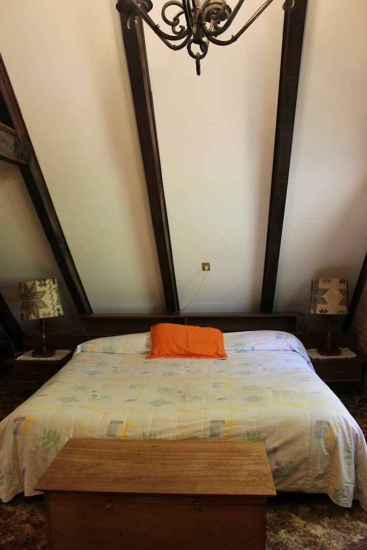 غرفة النوم 2