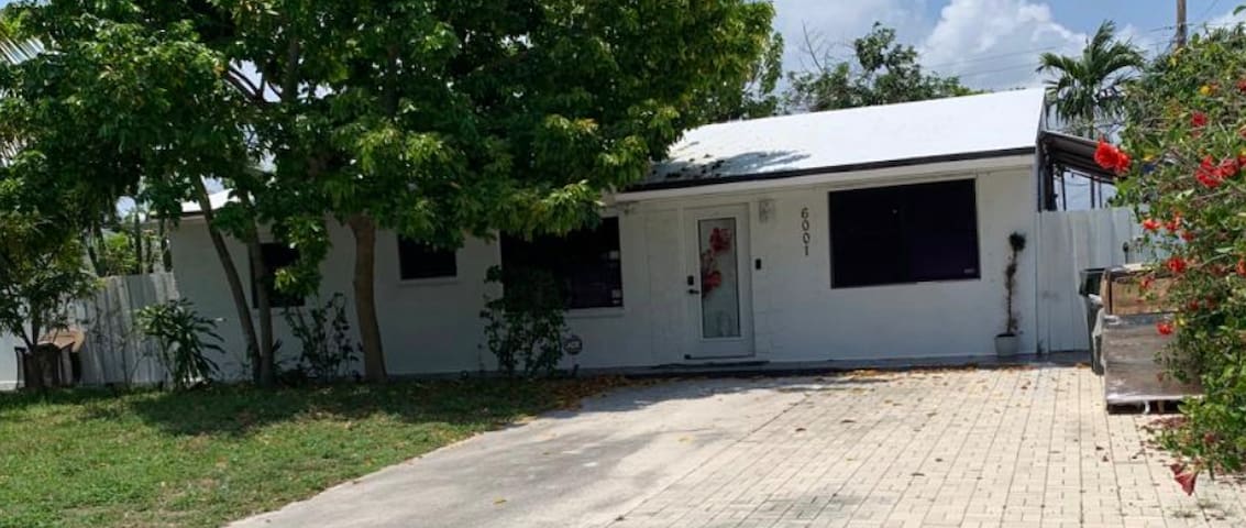 Listing in Deerfield Beach