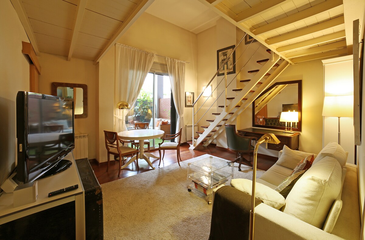 Airbnb con mejor rendimiento: Cozy apartment with terrace/ Beach en La Barceloneta