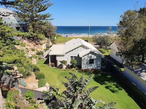 Upstairs Beachfront Cottage
