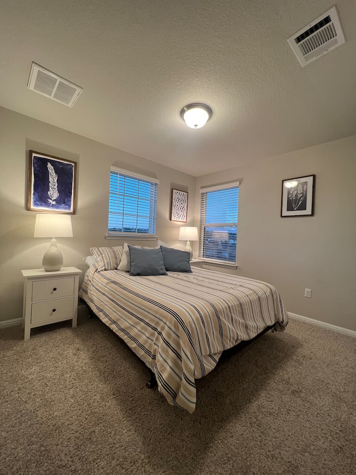 Modern & Confortable Suite With Pool And Gym - Leander, TX