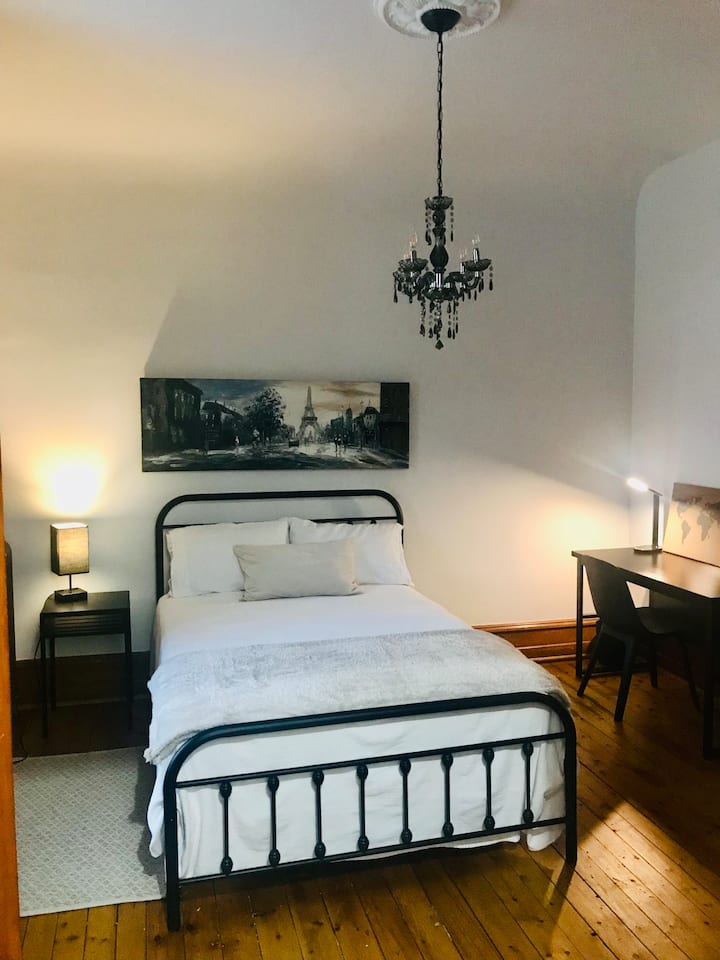 Serious student room Apartments for Rent in SaintHyacinthe, Quebec, Canada Airbnb