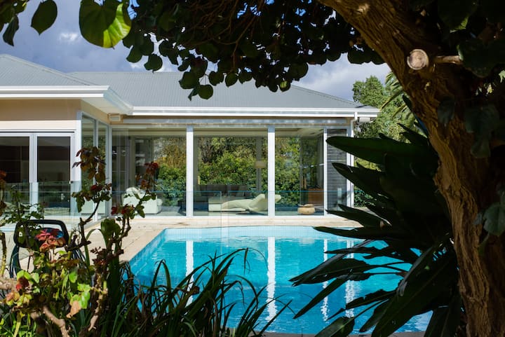 Tanunda House - Luxury 5 BR in Barossa Wine Region
