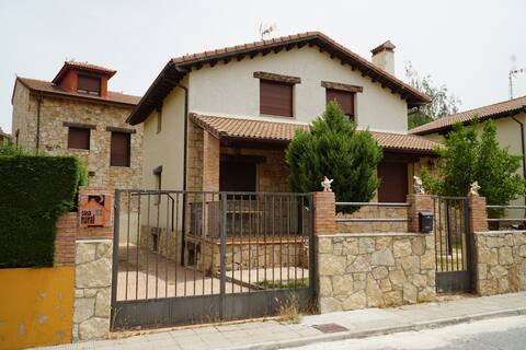 Rural tourist house in the Sierra de Gredos