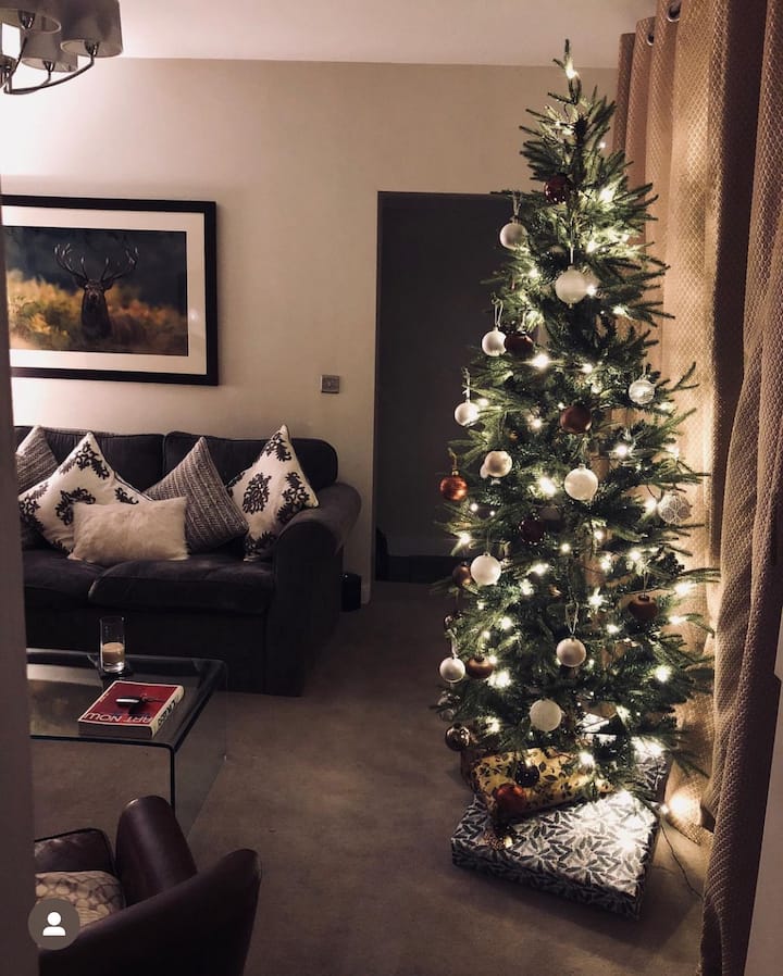 Character Cottage | Parking | Walk To The Castle - Windsor