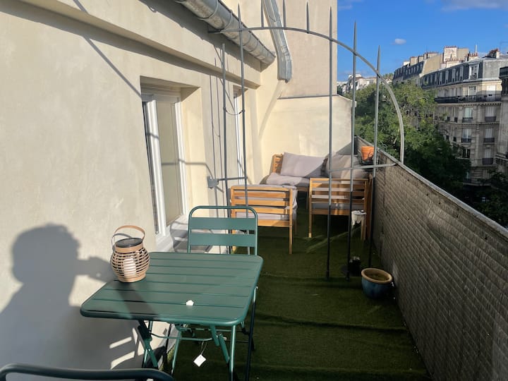 Lovely And Cosy 1-bedroom With A Terrace In Paris! - Gare de l'Est - Paris