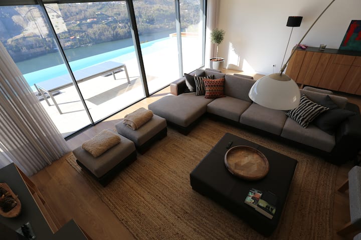 Casa De Luxo, Vista Rio Douro, Piscina Aquecida. - Cinfães