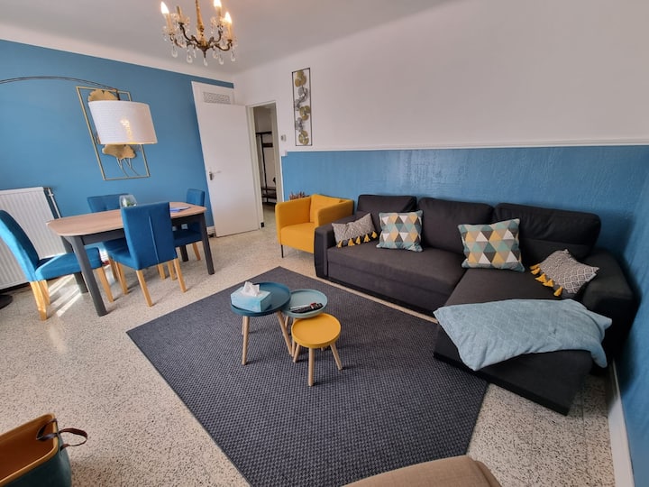 Close to train station and city center, 2 cozy bedrooms Apartments