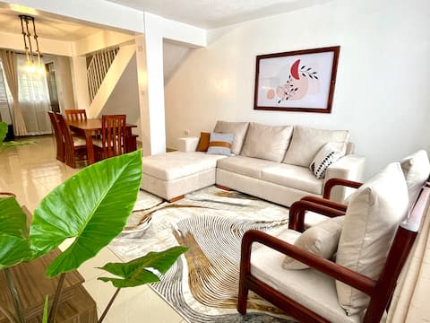 Sapphire House at Golden Crest Townhomes