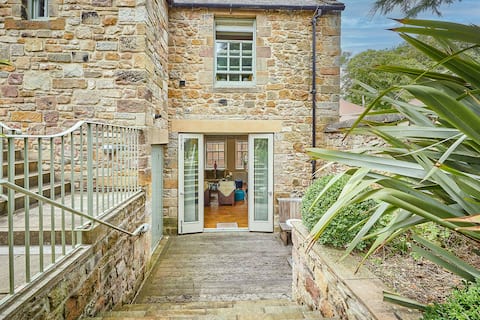 Spence Lodge: Beautiful 2-Bedroom Stone Cottage