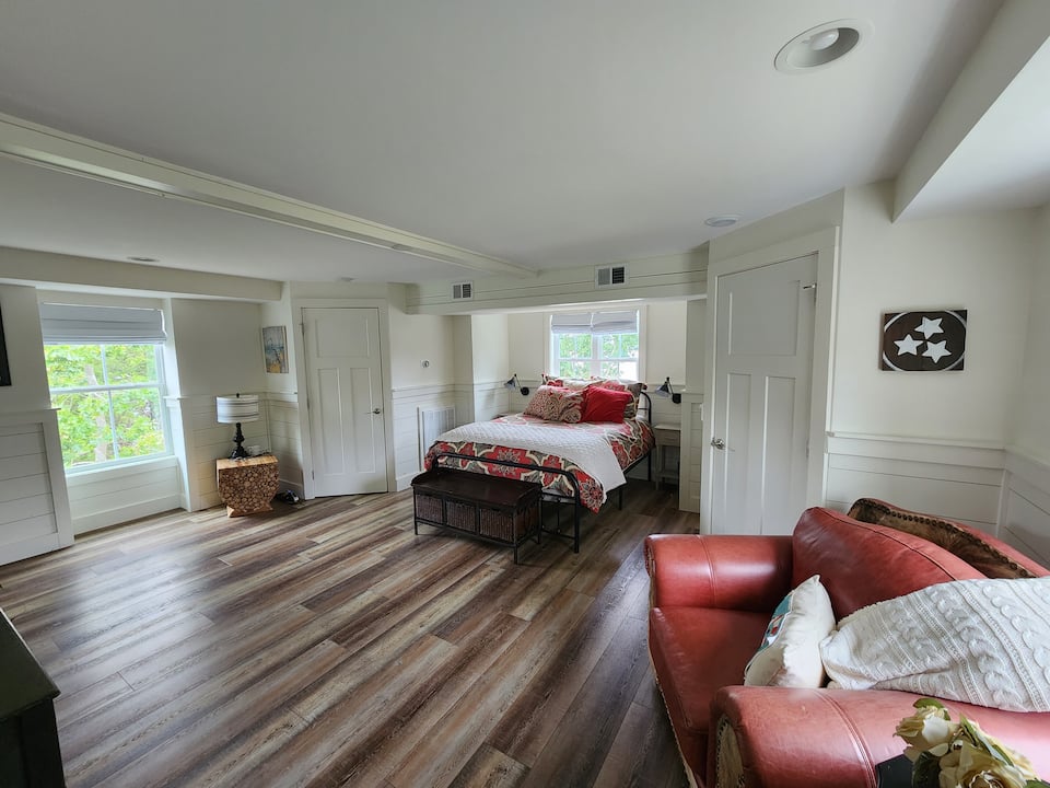 Primary Bedroom Suite