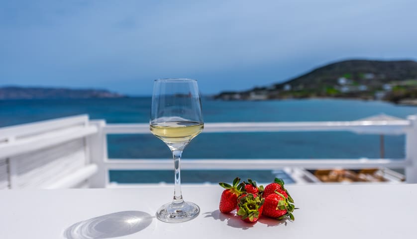 Blue Suite gallery image 3