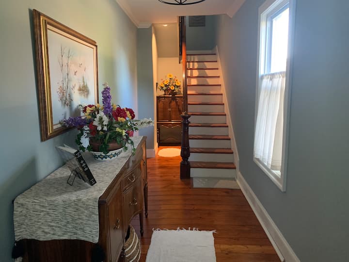 “Grace Place” Lovely One Bedroom Apartment - Aberdeen, MD