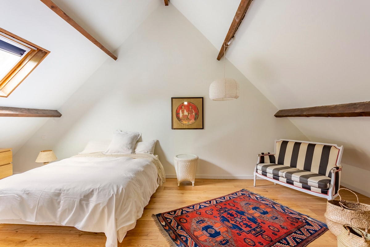 غرفة النوم 1 (الطابق الأول)