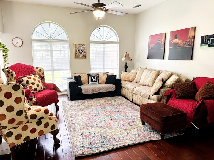 MOMO 2BD/1BA entire house with backyard in Frisco Houses for Rent in