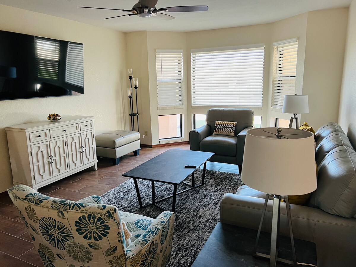 Top performing Airbnb: Charming Home w/ Beautiful Pool in Yuma