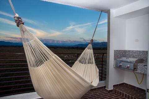 Swimming pools/ Family/Beautiful view /3AC/Wi-Fi /BBQ
