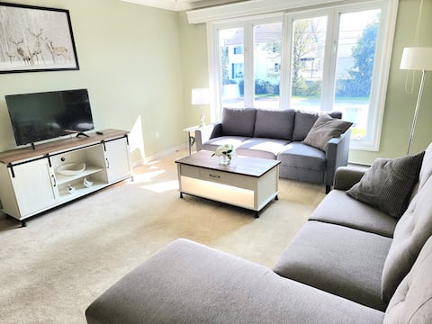 Bright three bedroom house