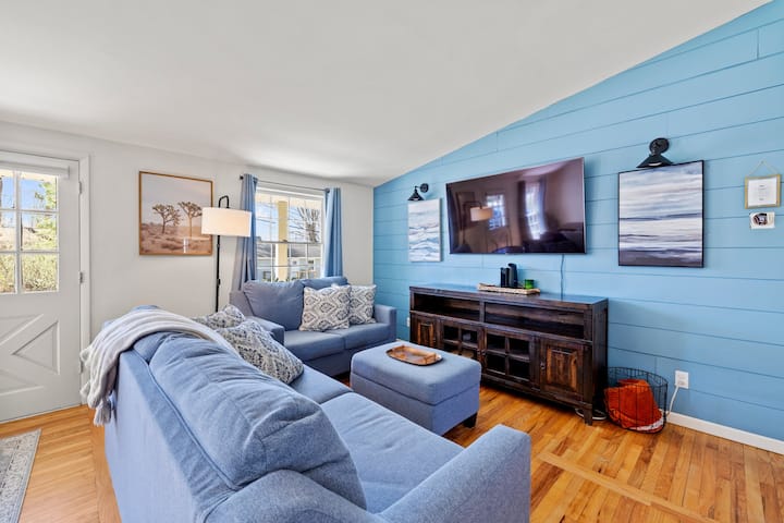 Hot Tub | Family Friendly & Yard | Near Biltmore - Asheville, NC