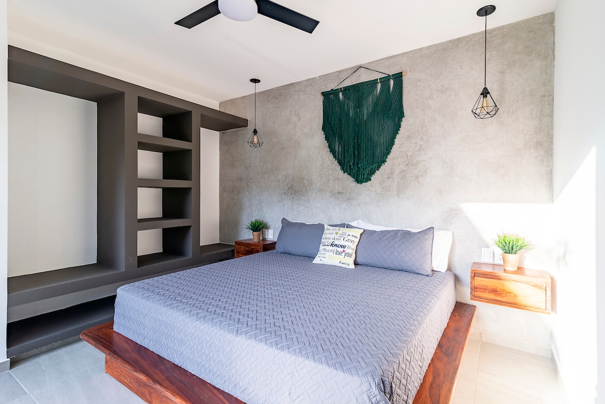 Green Macrame Room# 3